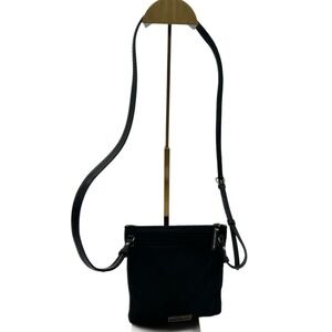 Dooney & Bourke Black Nylon Crossbody Bag Triple Zip Pocket Travel‎ Purse
